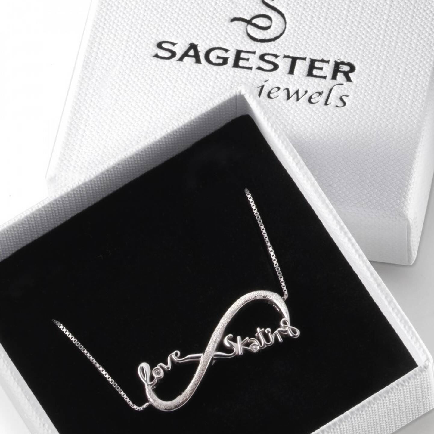 Sagester J017 Love Skating Necklace